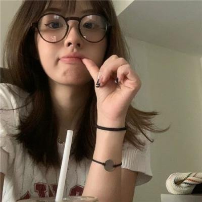 渺小而坚韧